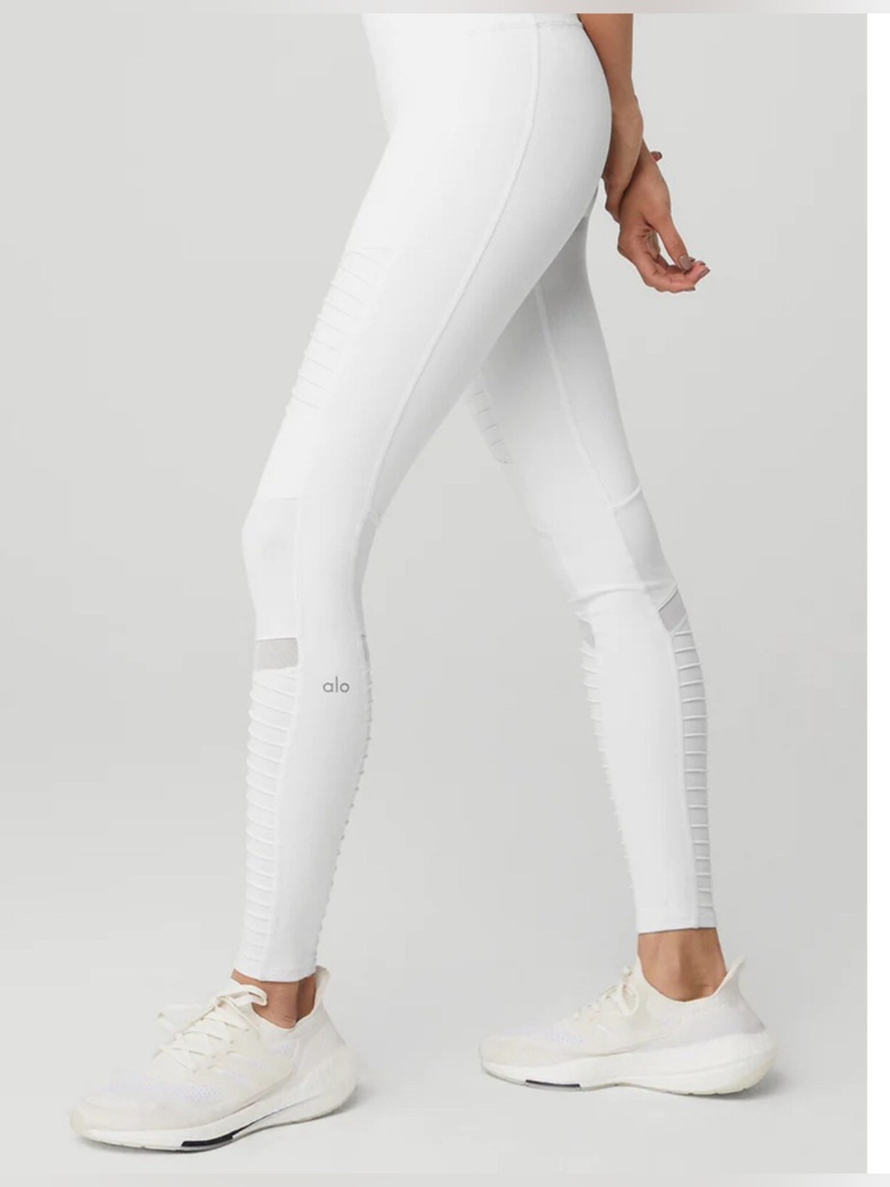 Alo Yoga Regular Rise Waist Moto
Leggings White size Large A175 - Picture 3 of 14